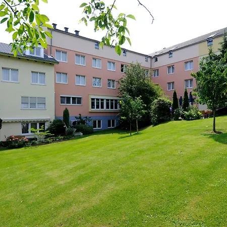 Apollo Garni Hotel 3*