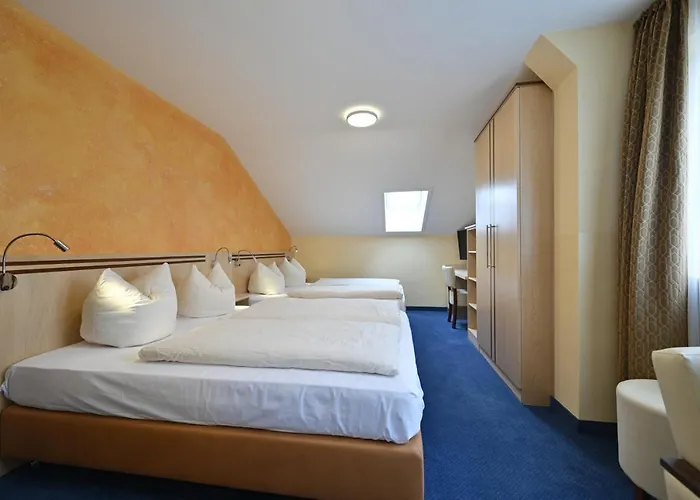 Apollo Garni 3* Regensburg