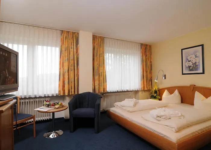 Hotel Apollo Garni 3*