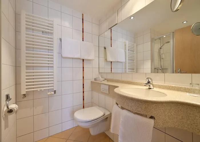 Hotel Apollo Garni 3*