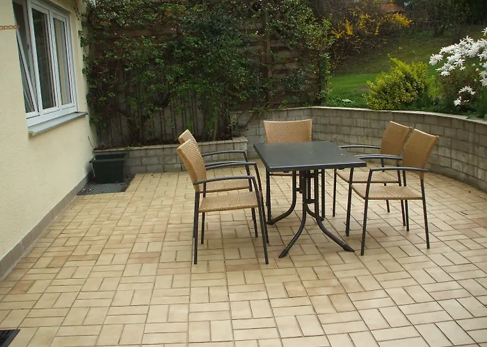 Hotel Apollo Garni 3*