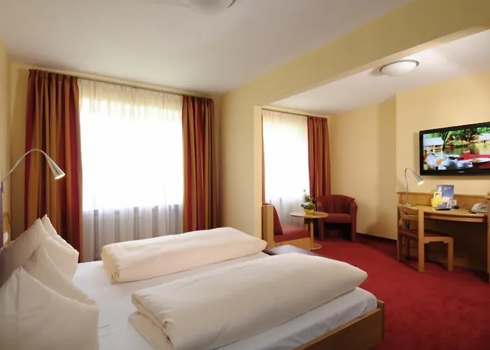 Apollo Garni Hotel 3*